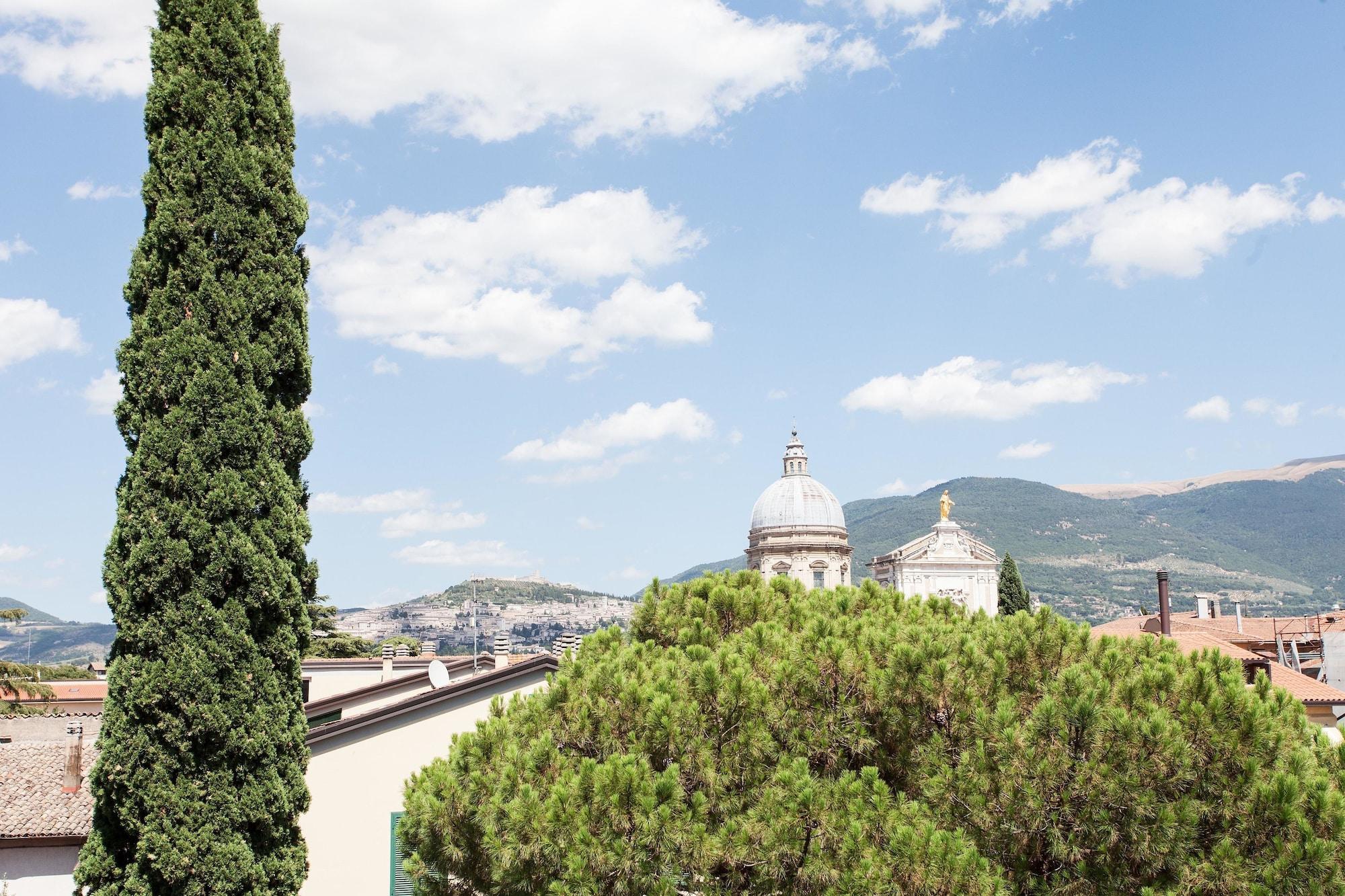 Hotel Los Angeles Assisi Buitenkant foto